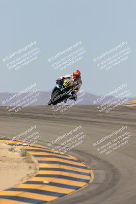 media/Oct-07-2023-CVMA (Sat) [[f84d08e330]]/Race 5 Amatuer Formula Middleweight/
